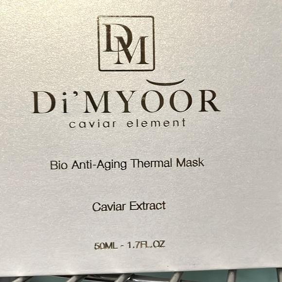 Di'MYOOR Caviar Element Collagen Anti-Aging Mask Caviar Extract 1.7fl oz -50ml - Picture 1 of 4
